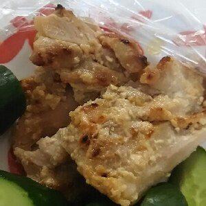 簡単！！漬け込んで焼くだけ　鶏モモ肉の味噌だれ焼き